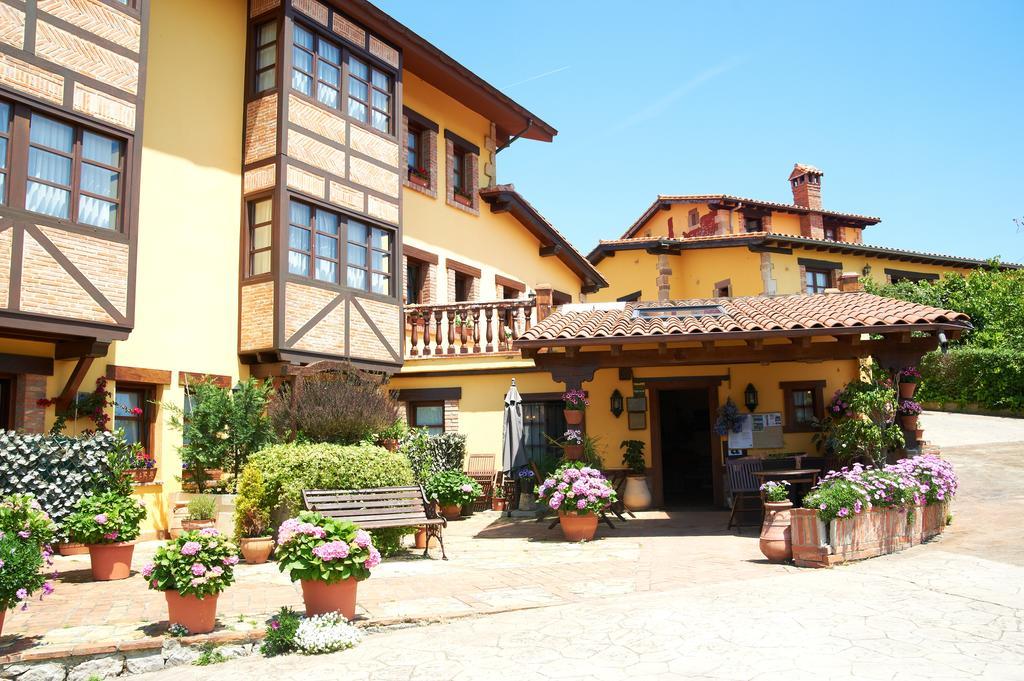 La Solana Montanesa Hotel Comillas Exterior photo